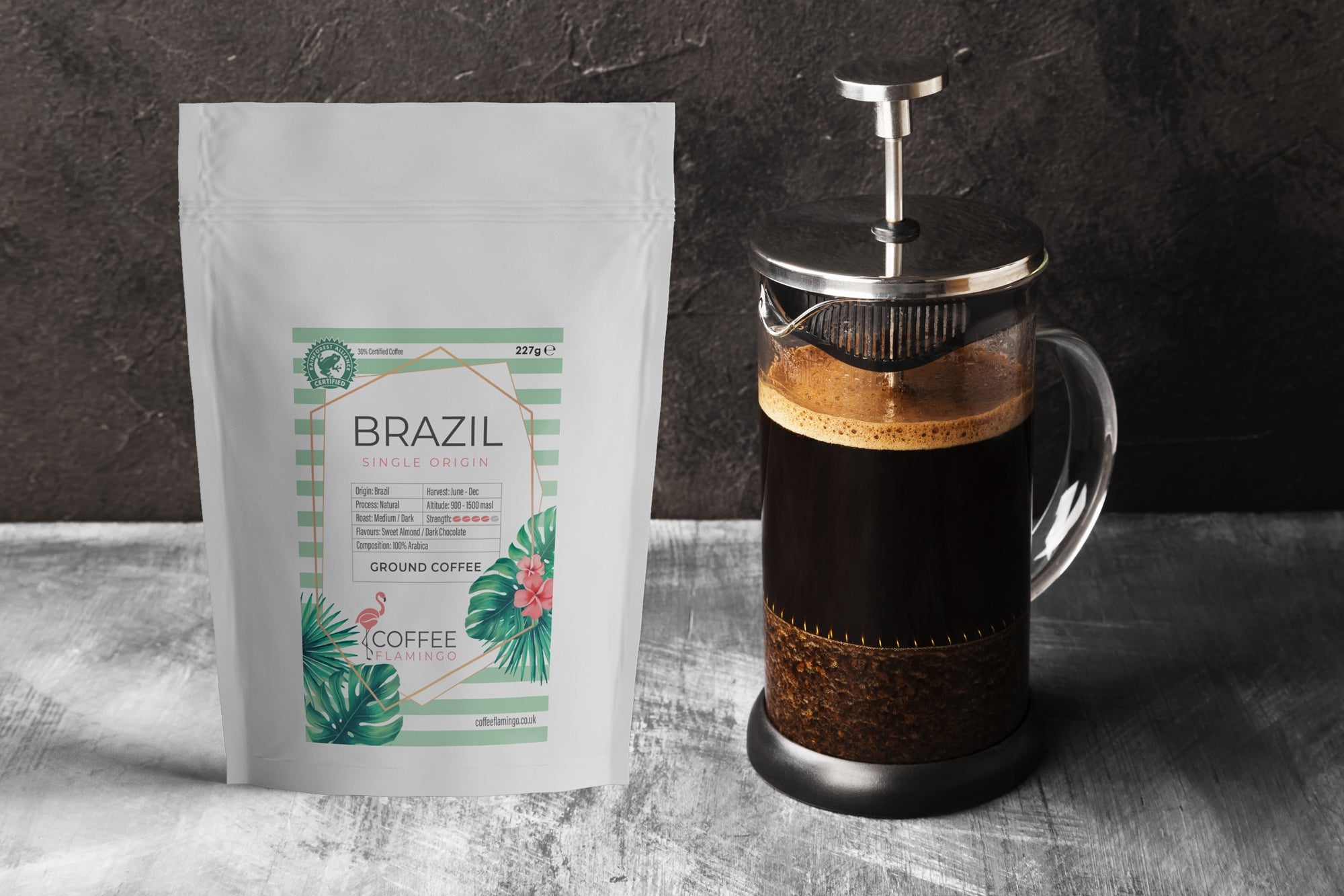 Make your coffee sparkle with a sprinkle of cinnamon - Coffee Flamingo